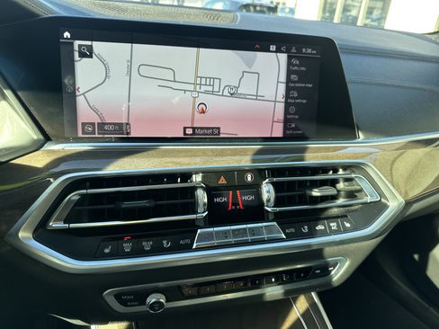 Used 2019 BMW X5 xDrive40i w/ Premium Package 2 image 17