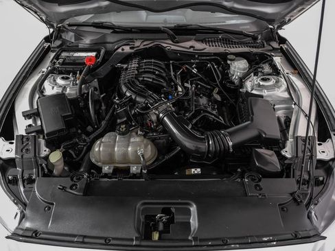 Used 2016 Ford Mustang Coupe w/ Equipment Group 051A RWD image 47