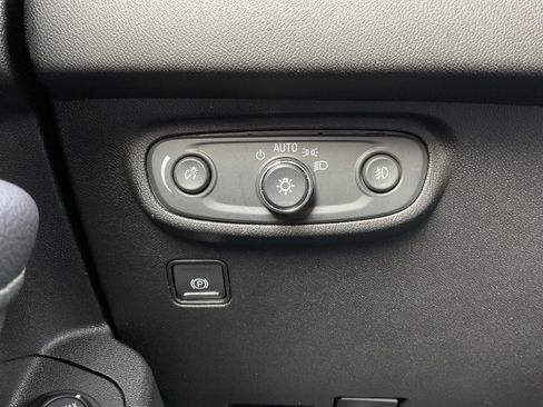 Used 2019 GMC Terrain Denali image 22