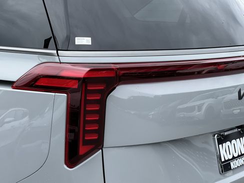 New 2026 Kia Carnival SX Prestige FWD image 14