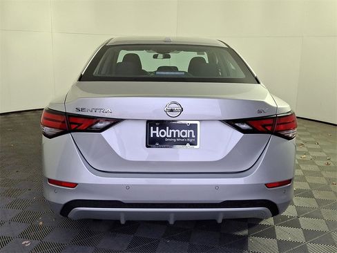 Used 2023 Nissan Sentra SV image 8