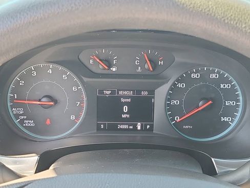Used 2023 Chevrolet Traverse LS FWD image 23