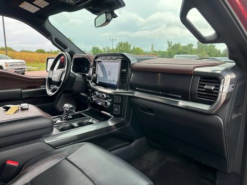 Used 2023 Ford F150 Lariat w/ FX4 Off-Road Package AWD/4WD image 29