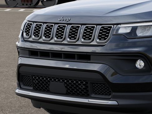 New 2026 Jeep Compass Latitude AWD/4WD image 28