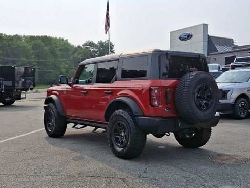 Certified 2024 Ford Bronco Wildtrak image 7