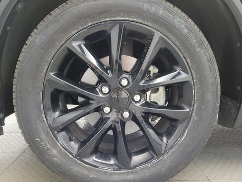 Used 2018 Dodge Durango GT w/ Premium Group RWD image 31