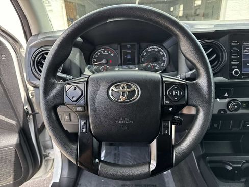 Used 2022 Toyota Tacoma SR RWD image 22