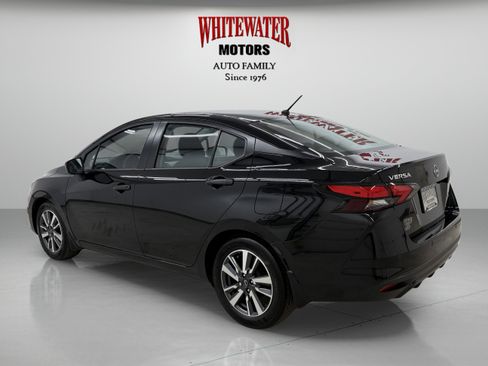 Used 2024 Nissan Versa S w/ S Plus Package image 2
