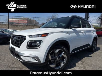 Used 2023 Hyundai Venue Limited