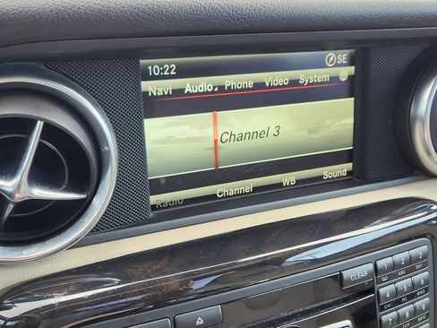 Certified 2016 Mercedes-Benz SLK 300 image 17