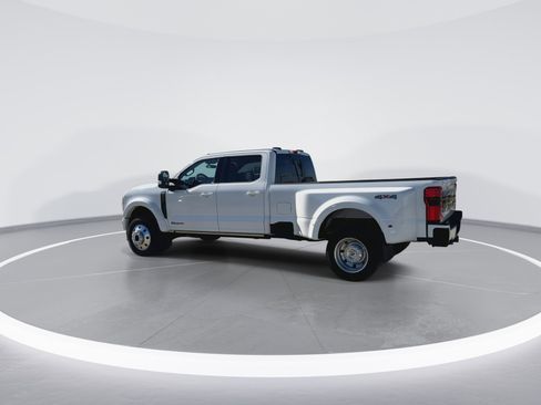 Certified 2025 Ford F450 Platinum image 7
