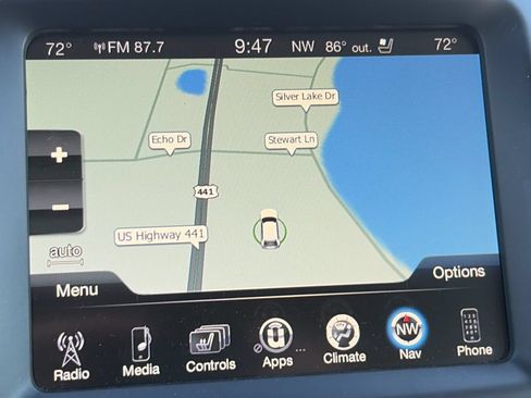 Used 2017 Jeep Cherokee Overland w/ Technology Group FWD image 20