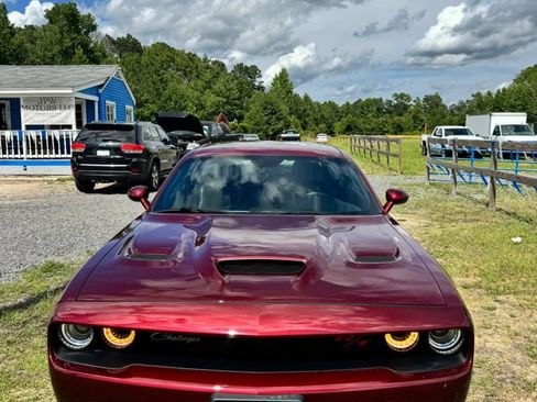Used 2020 Dodge Challenger R/T Scat Pack RWD image 3