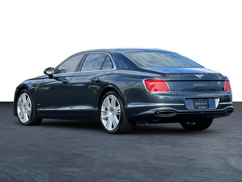 New 2026 Bentley Flying Spur Plug-In Hybrid AWD/4WD image 3