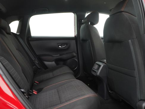 Used 2023 Honda HR-V Sport image 12