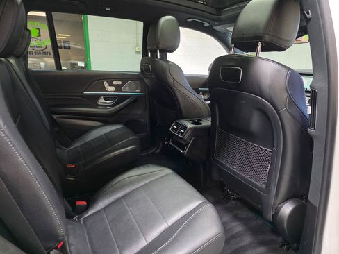 Used 2020 Mercedes-Benz GLS 450 4MATIC image 24