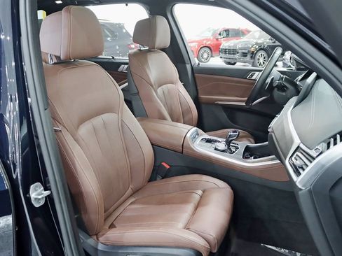Used 2021 BMW X5 M50i w/ Executive Package AWD/4WD image 29