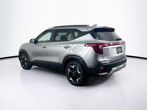 Used 2025 Kia Seltos S FWD image 5