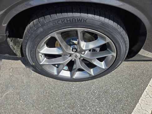 Used 2022 Dodge Challenger GT RWD image 11