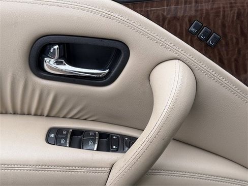 Used 2019 Nissan Armada SL w/ Premium Package image 24