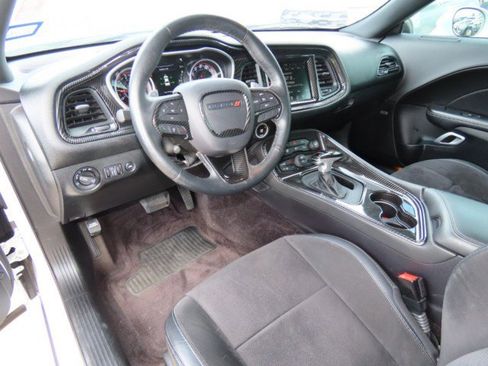 Used 2016 Dodge Challenger R/T Plus image 21