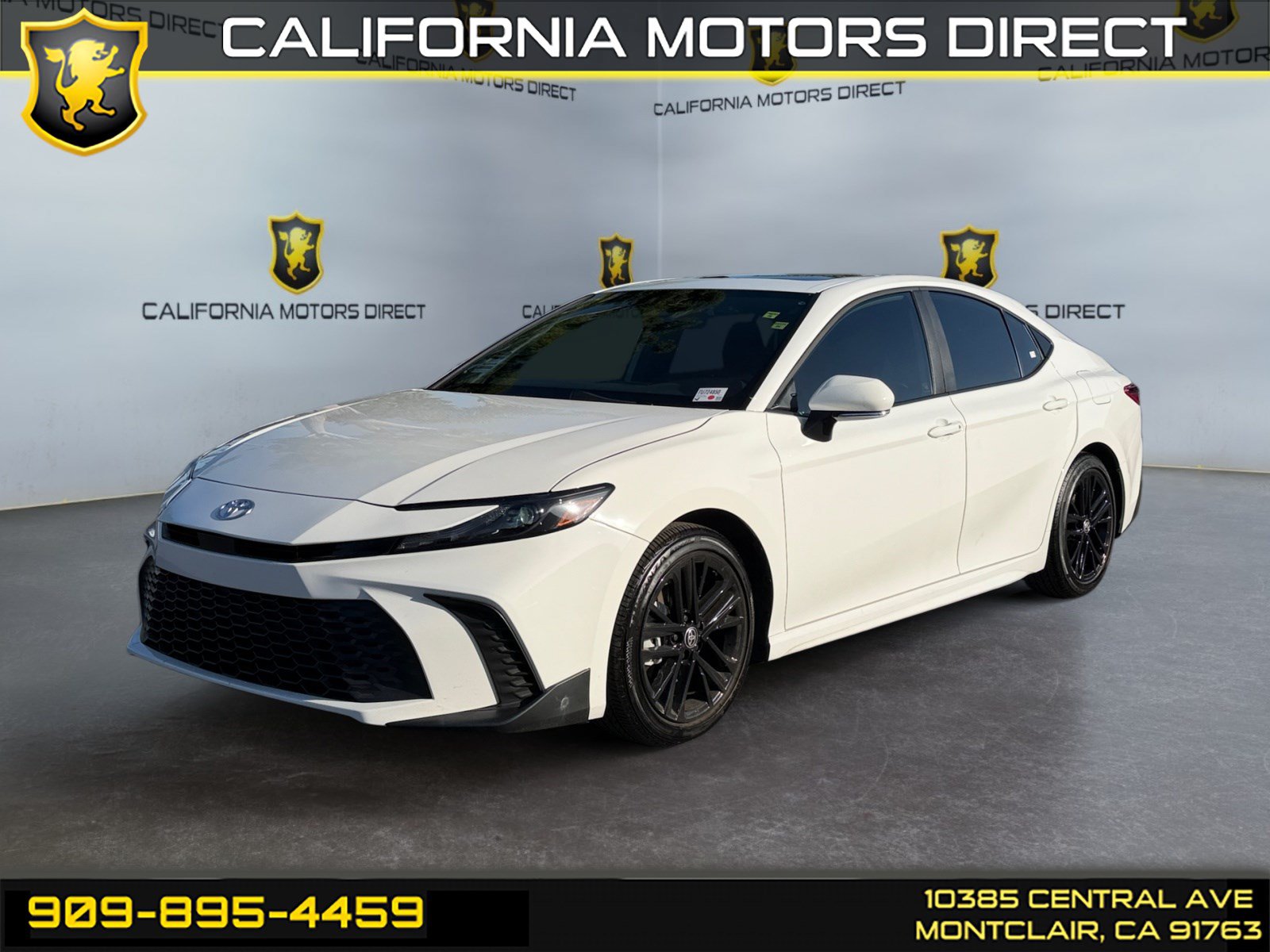Used 2026 Toyota Camry SE w/ Multimedia Upgrade Package FWD image 1