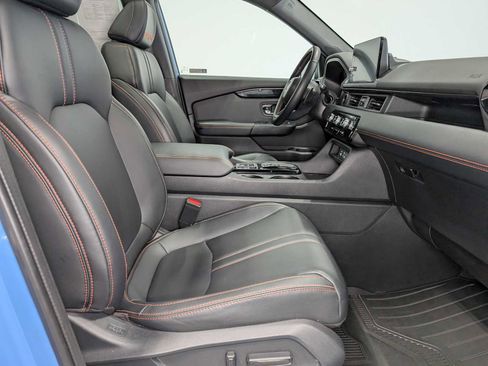 Certified 2023 Honda Pilot TrailSport image 42