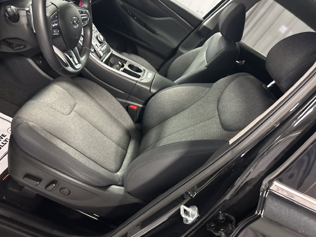 Used 2023 Hyundai Santa Fe SEL FWD image 10