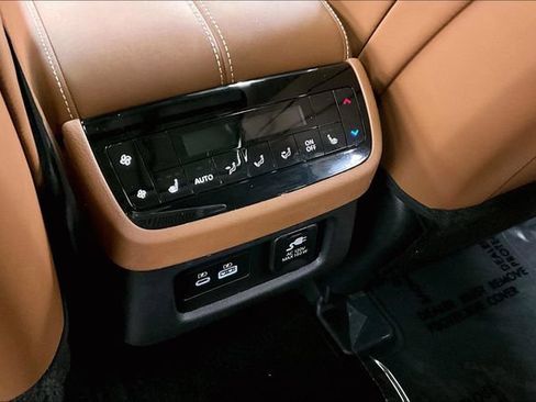 Used 2024 INFINITI QX60 Sensory AWD/4WD image 34