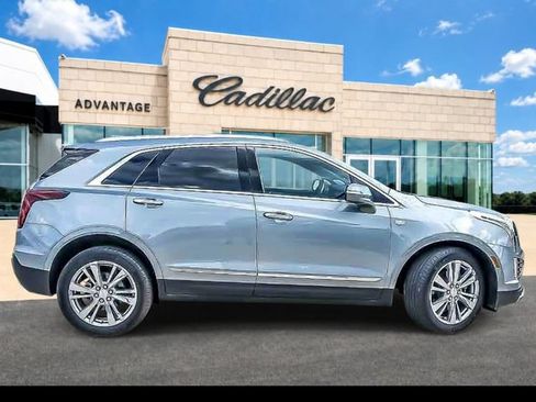 Certified 2024 Cadillac XT5 Premium Luxury AWD/4WD image 10