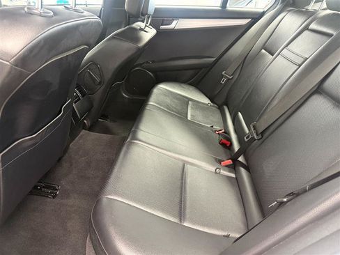 Used 2014 Mercedes-Benz C 250 Sedan image 12