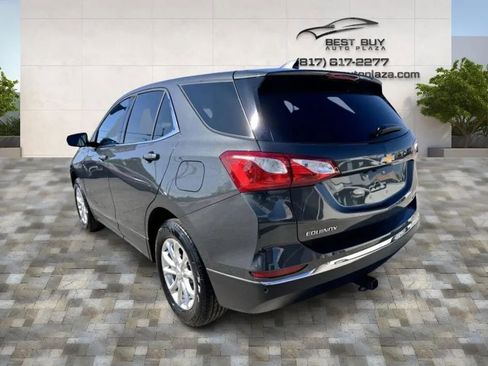 Used 2020 Chevrolet Equinox LT w/ Driver Convenience Package image 4