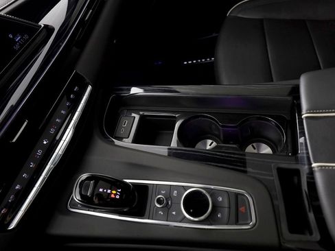 Used 2022 Cadillac Escalade ESV Sport image 37