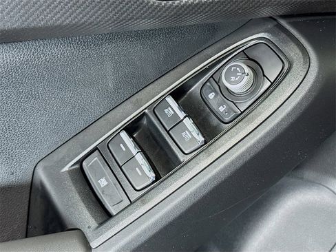New 2026 Subaru Crosstrek 2.5i Limited image 15