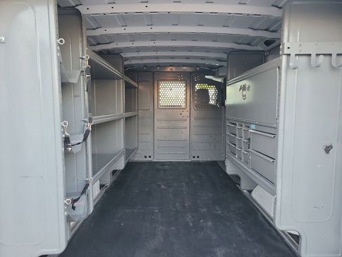 Used 2020 Nissan NV 1500 S image 8