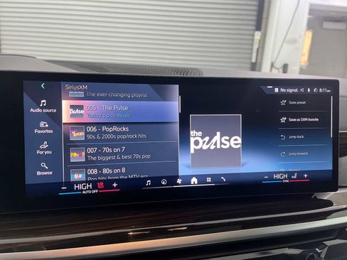 Used 2026 BMW X5 xDrive50e w/ Executive Package image 12