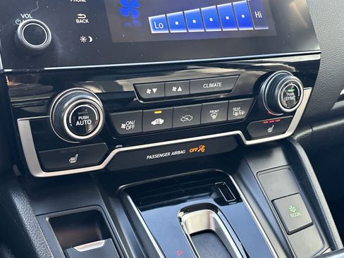 Used 2018 Honda CR-V Touring image 24