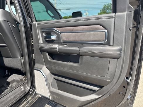 New 2026 RAM 2500 Laramie AWD/4WD image 26