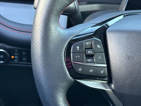 Used 2025 Ford Explorer ST-Line image 25