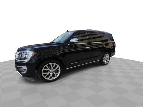 Used 2019 Ford Expedition Platinum image 4