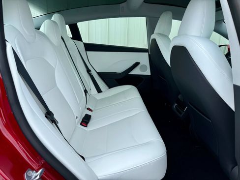 Used 2025 Tesla Model 3 Long Range RWD image 32