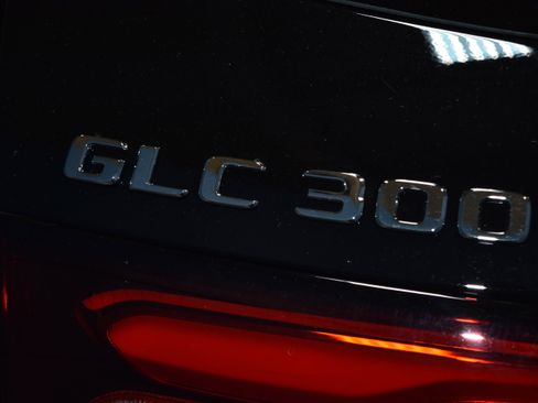 New 2026 Mercedes-Benz GLC 300 4MATIC image 22
