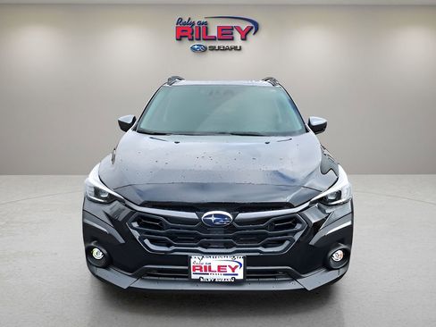 Certified 2025 Subaru Crosstrek 2.5i Limited w/ Crosstrek Mirror Package image 8