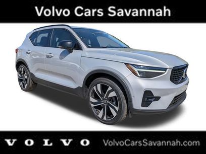 Certified 2023 Volvo XC40 B5 Ultimate w/ Climate Package