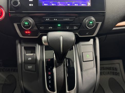 Used 2018 Honda CR-V Touring image 16