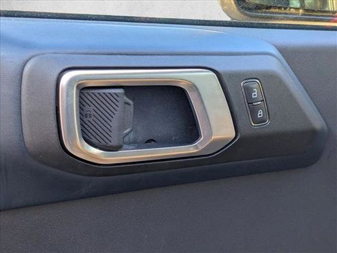 Used 2024 Ford Bronco Heritage Edition image 12