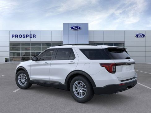 New 2026 Ford Explorer Active image 4