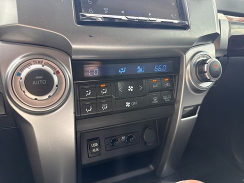 Used 2019 Toyota 4Runner Limited RWD image 7