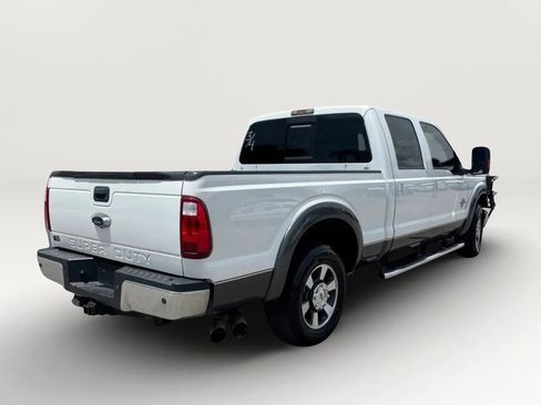 Used 2015 Ford F250 Lariat image 6