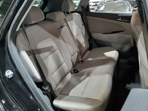 Used 2016 Hyundai Tucson SE w/ Option Group 02 FWD image 19